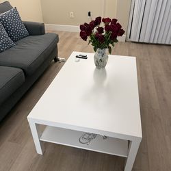 IKEA LACK coffee table in white - 46 1/2x30 3/4 "