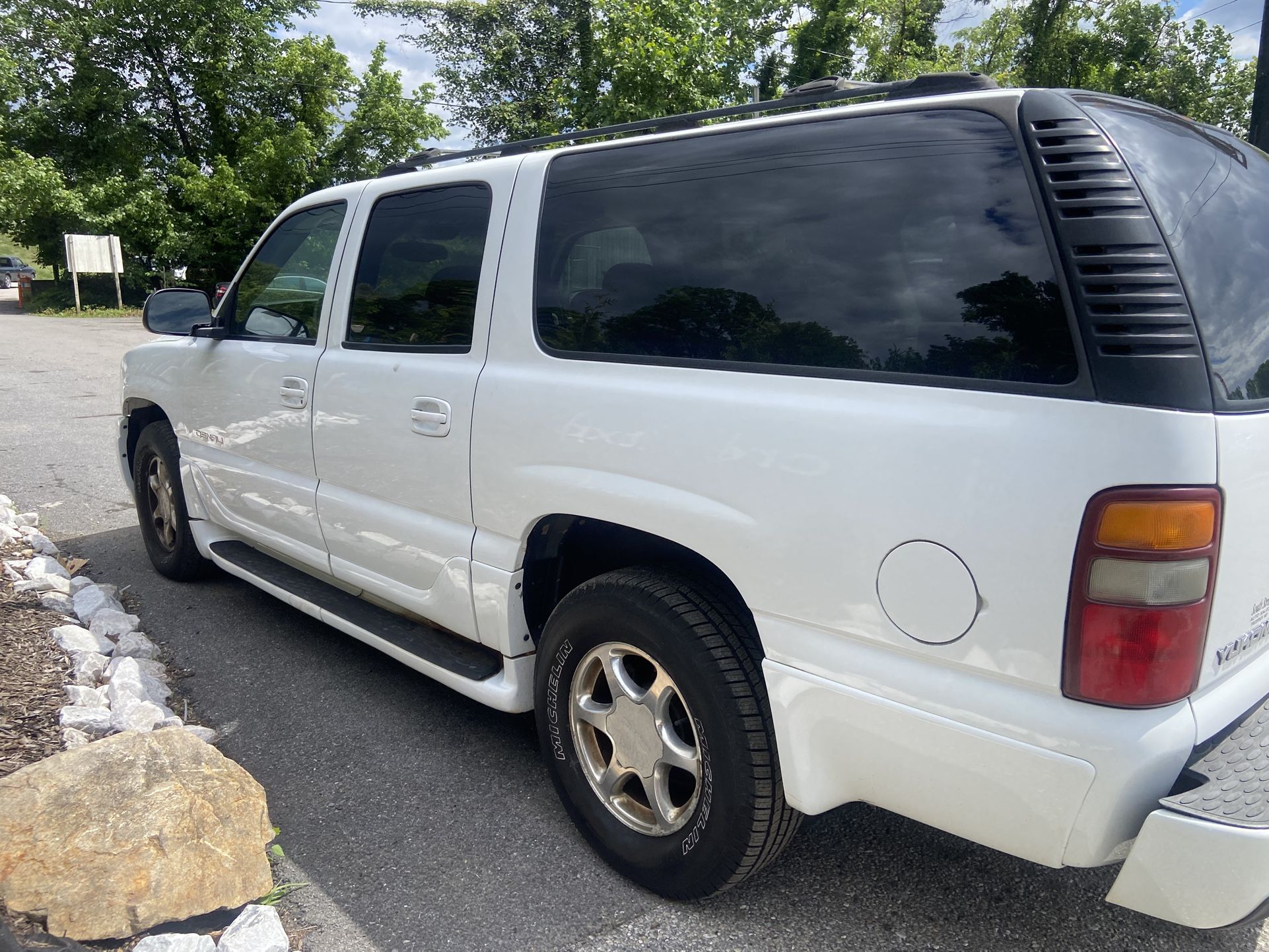 2003 GMC Yukon