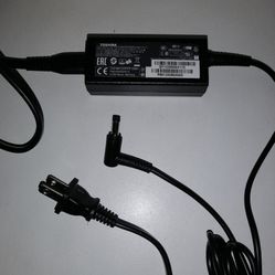 Laptop Charger Dell,  Samsung , HP, Etc All Works 