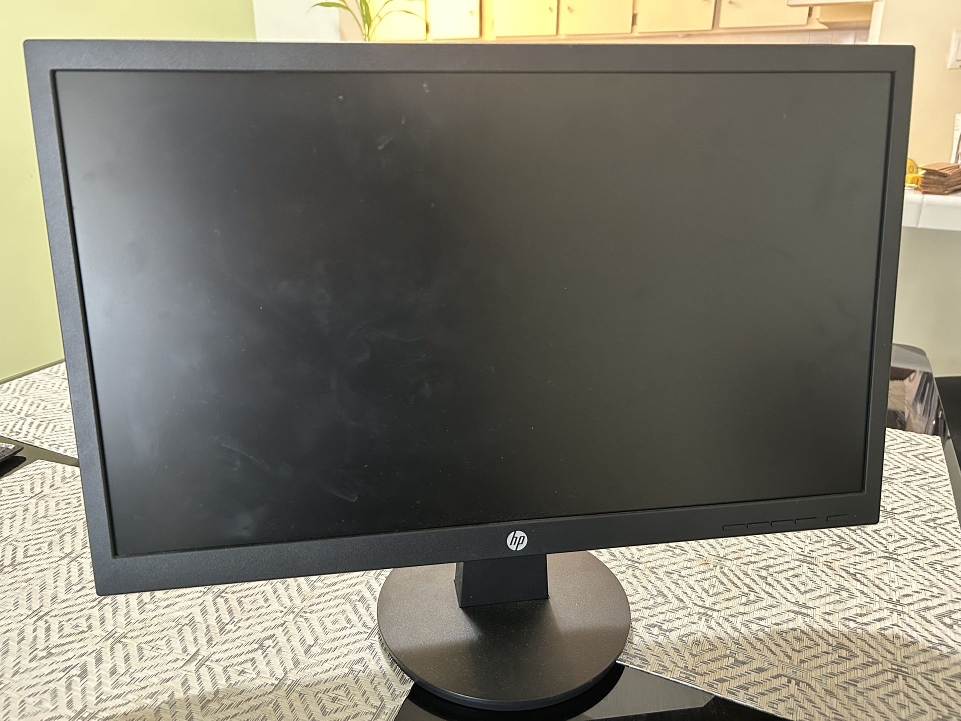 HP V22 FHD Monitor