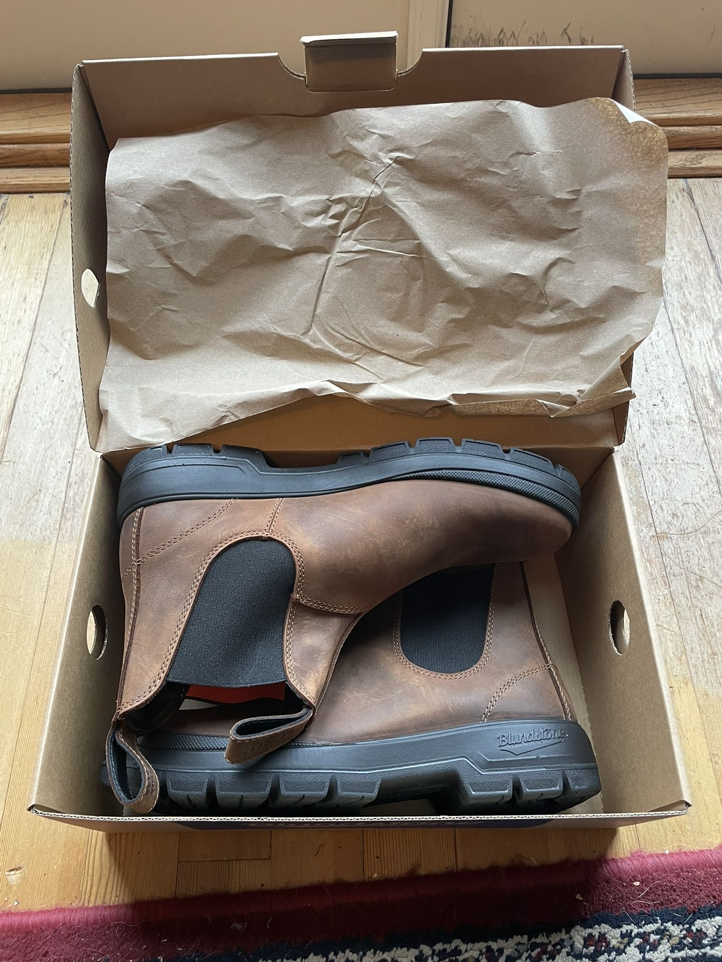 Blundstone x Filson Chelsea Boots (9)