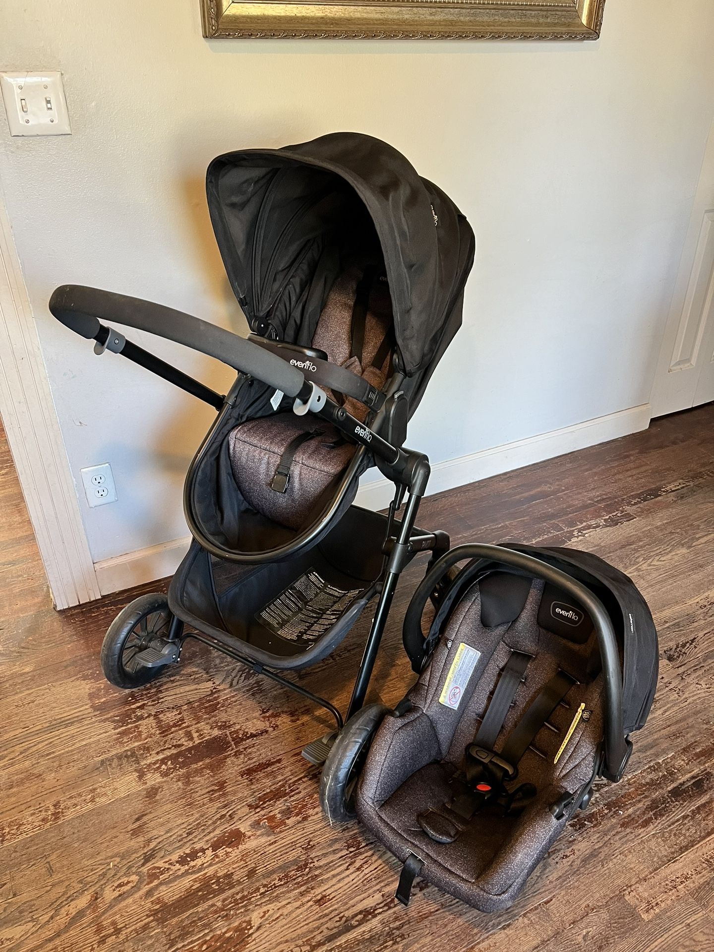 Evenflo Carseat and Stroller