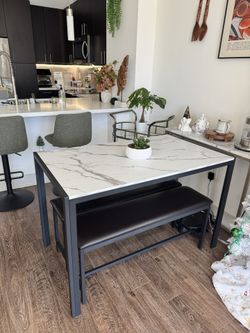 Marble/black Dining Set