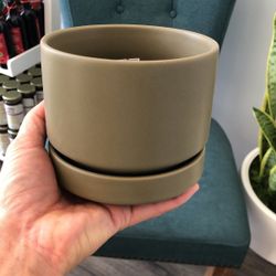 Round Two Pot - Olive 