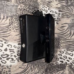 XBOX 360 black with kinnect