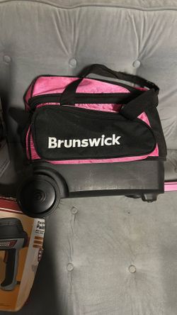 MUST SELL-Brunswick Bowling Bag With 10 Lb Scout Ball