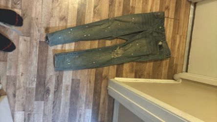 Purple jeans size 34