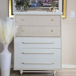 Beautiful Mid-Century Tallboy Dresser – Will Deliver