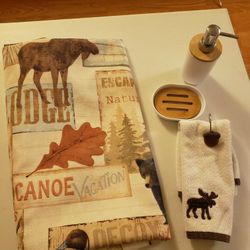 Bathroom Set (5 Pieces)