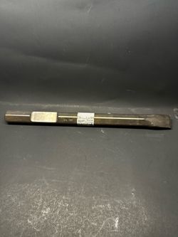 Milwaukee 1-1/8 in. x 16 in. Narrow Hex Steel Chisel