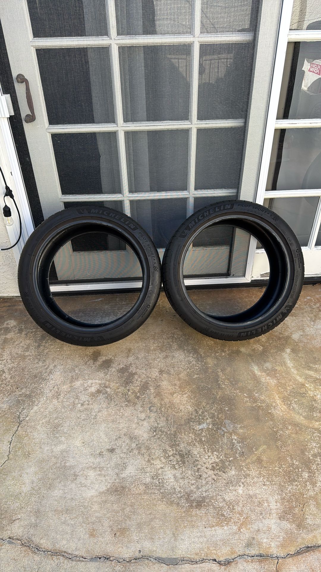 Michelin Pilot Sport P4S 275/35/19 7/32nd 1420 Date Code