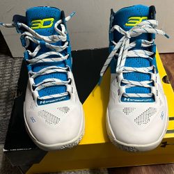 Under Armor Shoes Used Size 9.5