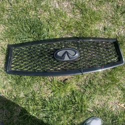 Infiniti Q50 2014-2017 OEM Gloss black Front Grill W/White LED Emblem 