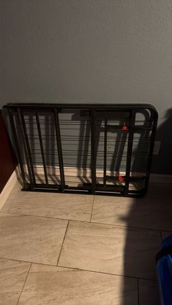 Full bed frame