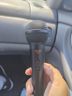 Shure 8900 mic no cord 