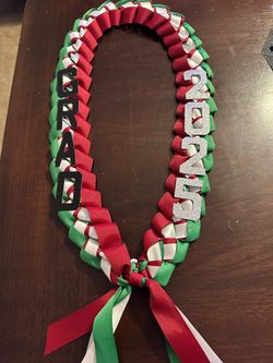 Graduation lei 