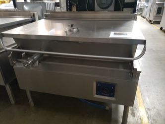 Used Cleveland 40 Quart Tilting Braising Pan Natural Gas