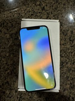 iPhone 12 Pro Max Unlocked 128 GBSpace Gray