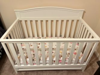 Delta crib