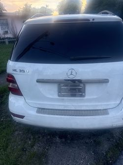 2010 Mercedes-Benz M-Class