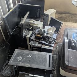 COMPUTERS, MONITORS, PRINTERS, KEYBOARDS