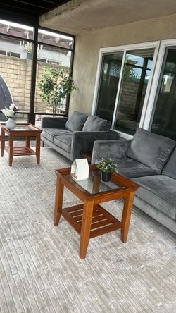 Living Room Set (Sofa, Loveseat, and two tables)