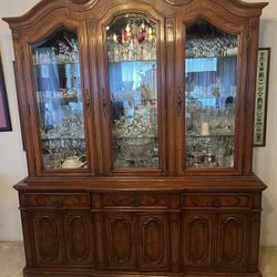 Thomasville  China Hutch And Dinning Table And Chairs