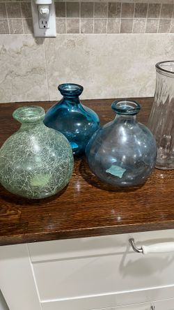 Moving Out Of State Cristal Bases And Cake Holder And Wine And Margarita Glasses