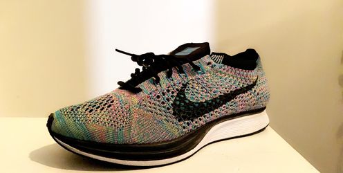 Nike fly knit racer multi