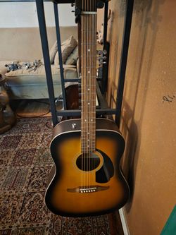 Acoustic Guitar Sunburst Finish