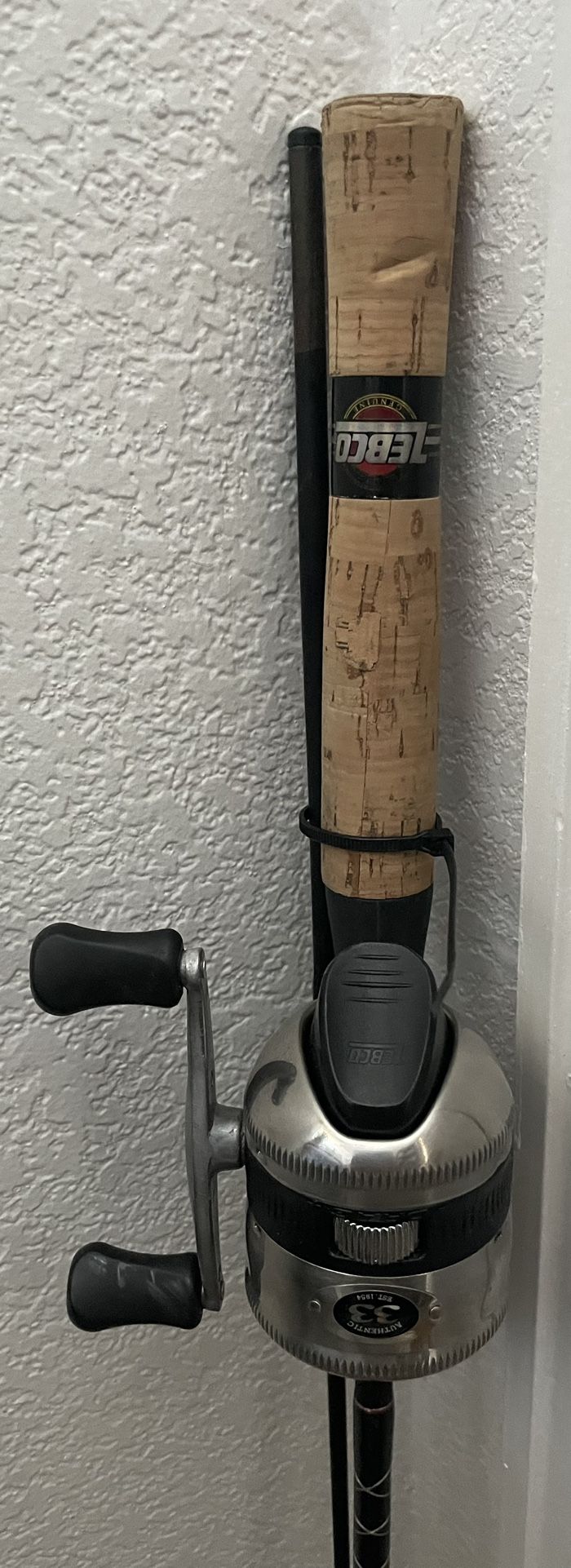 Zebco 33 Authentic Fishing Rod And Pole