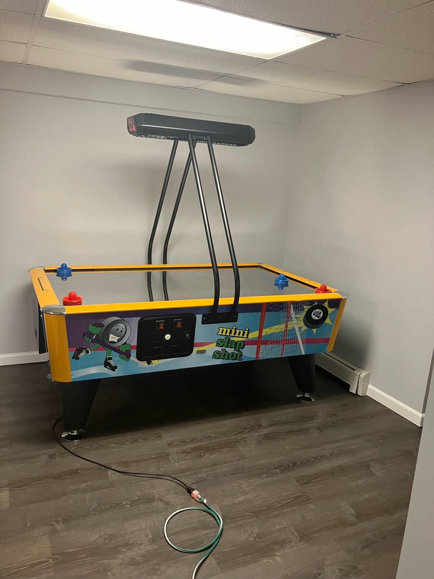 Air Hockey Table