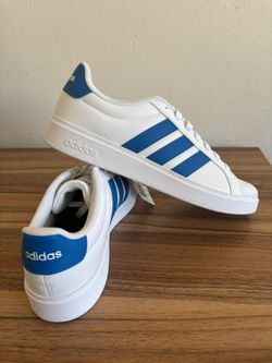 Adidas Shoes Size 10.5