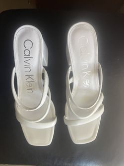 New Women Heels (Size 11)