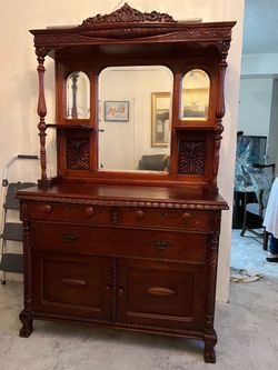 China cabinet hutch and table