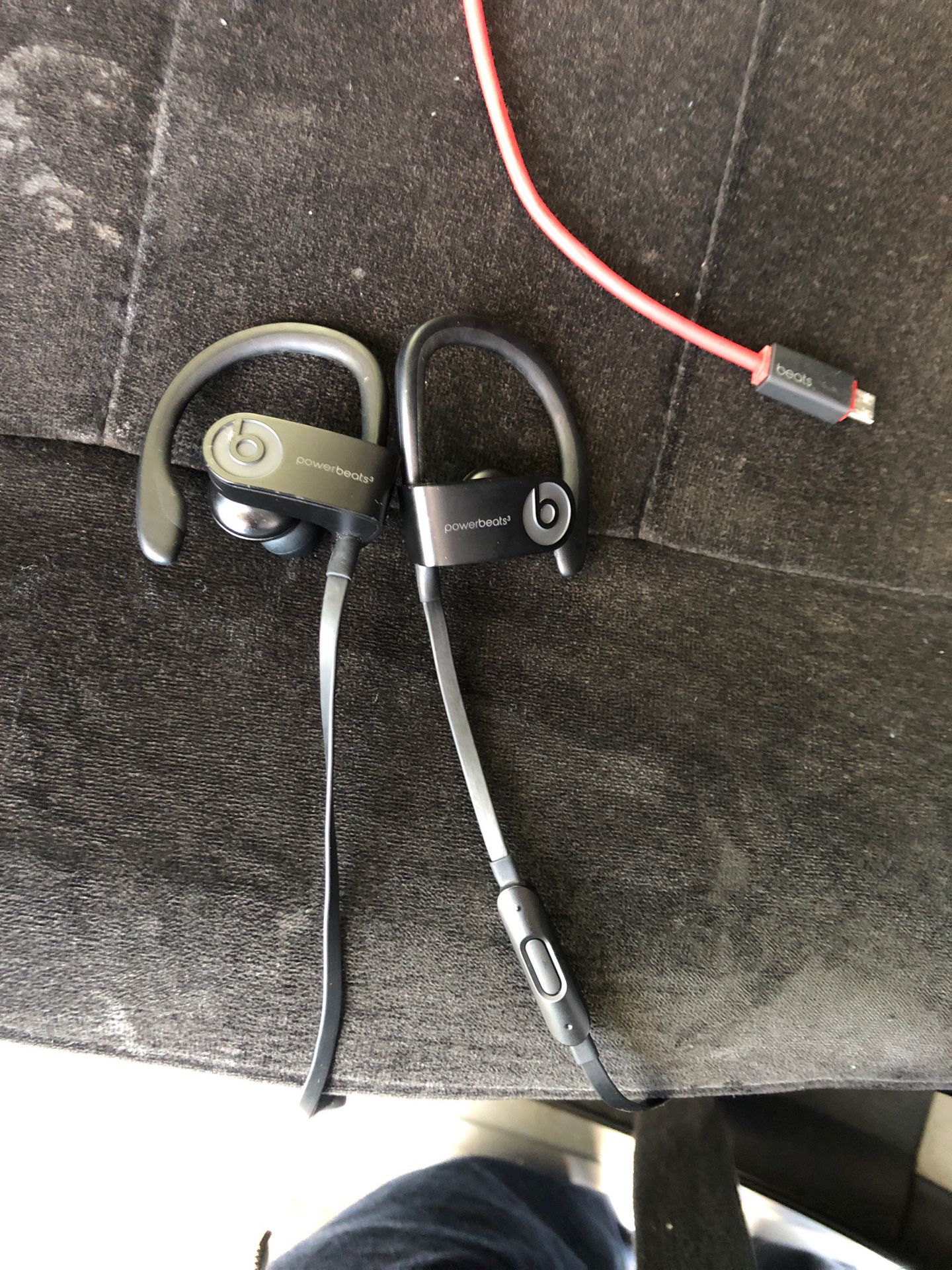 Powerbeats 3