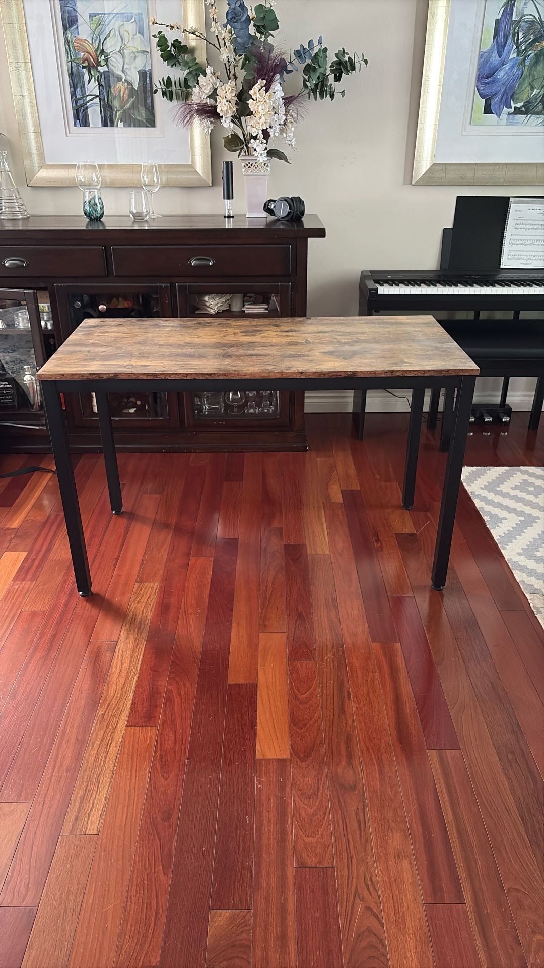 Rustic Brown Computer Desk/Table