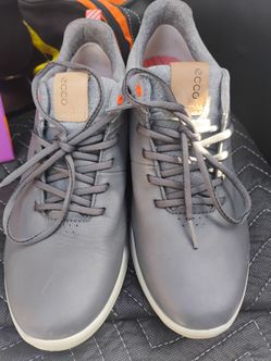 Ecco golf there gore $60 dolares