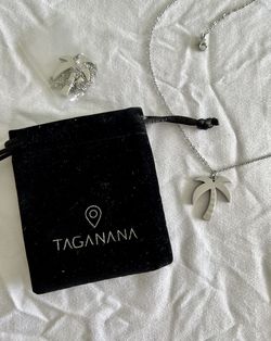Necklace Palm Tree water resistant stainless steel