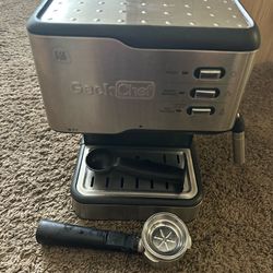 Coffee espresso maker with milk frother