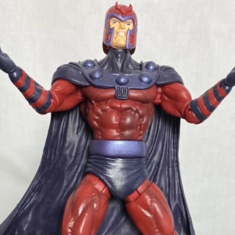 Marvel Diamond Selects Magneto X-Men Action Figure