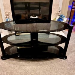 TV Stand ~ Entertainment Center 