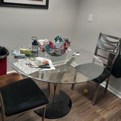 Kitchen Table and 2 Chairs