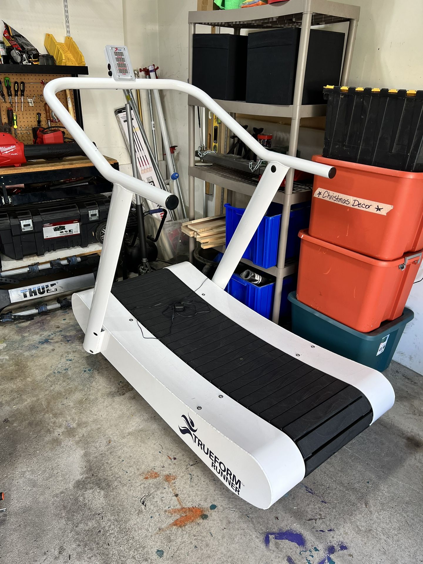 Trueform Runner Curved treadmill