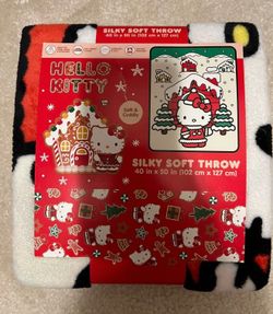 Hello Kitty throw - new