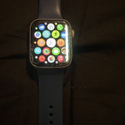 Apple Watch Series 4 