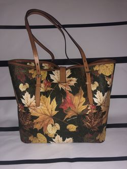 Dooney Bourke Maple Leaf Tote for Sale in Gilbert AZ OfferUp