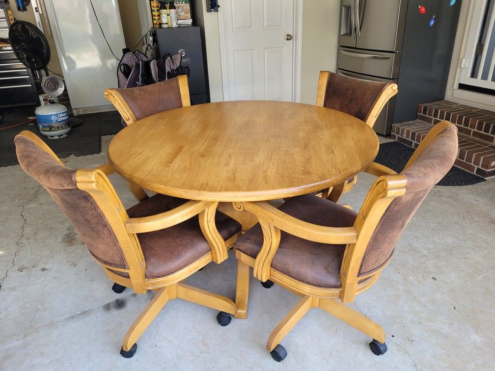 Solid Oak Table