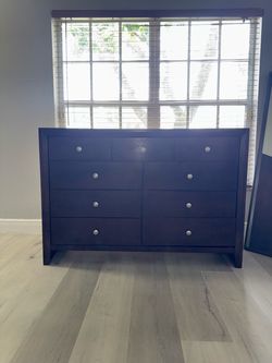 Dark Wood 9-Drawer Dresser