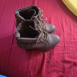 Free Boots